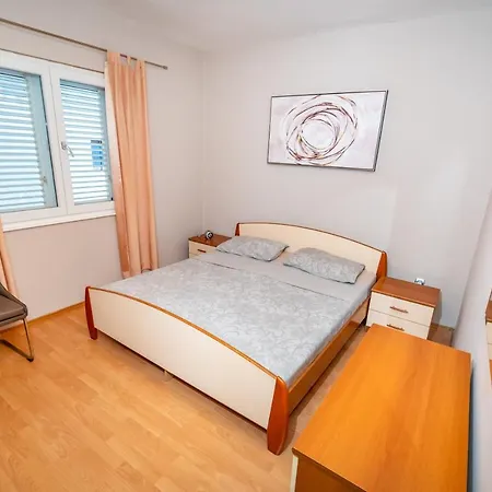 Lejlighed Leon Biograd Na Moru